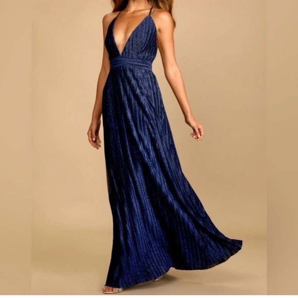 Lulu's Navy Blue Plunging V-Neck Maxi Dress